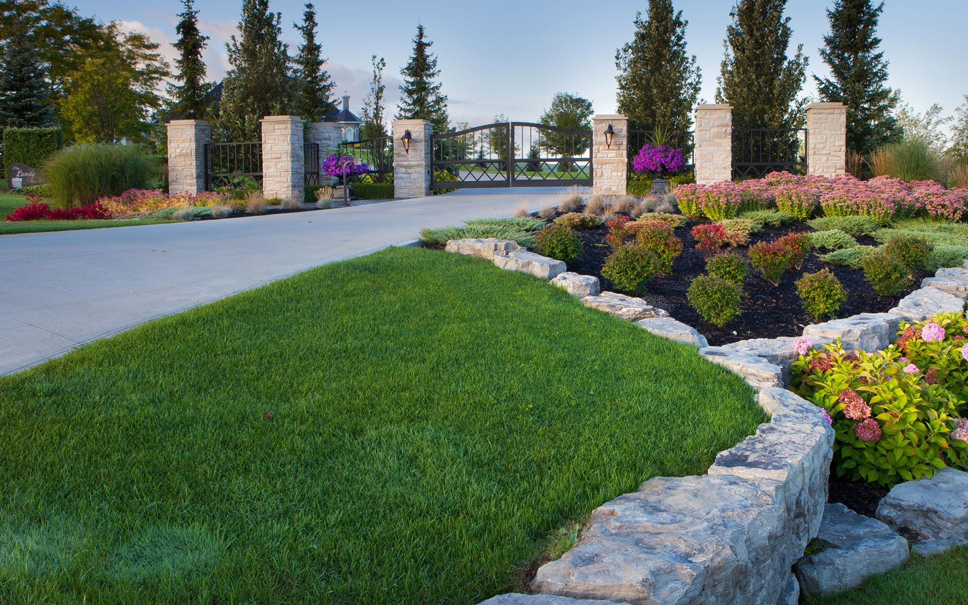 The <span class='inline-block -skew-x-12'>Art</span> Of Outdoors